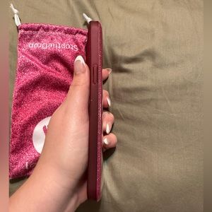 PINK SPARKLE LOOPY CASE. 12 PRO MAX